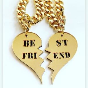 Best friends necklaces